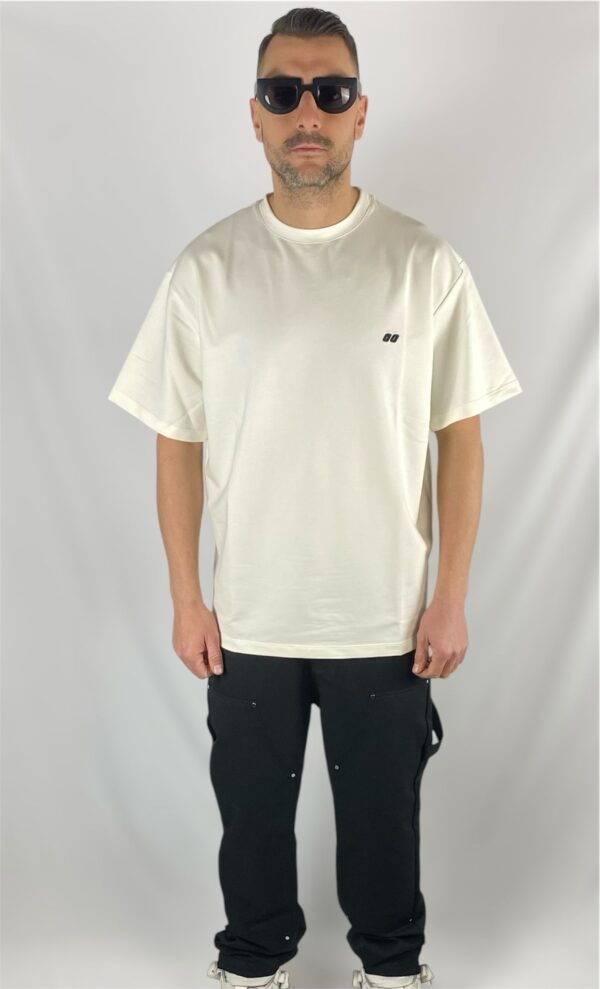 T-SHIRT LOGO NUMERO 00 DISPONIBILE 2 COLORI - immagine 3