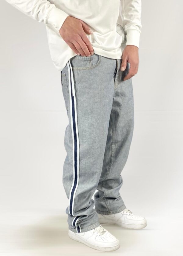 JEANS DO NOT CONFORM - immagine 2