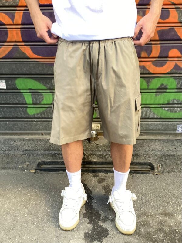 SHORT TASCHE LATERALI PRET A PORTER DISPONIBILE 2 COLORI